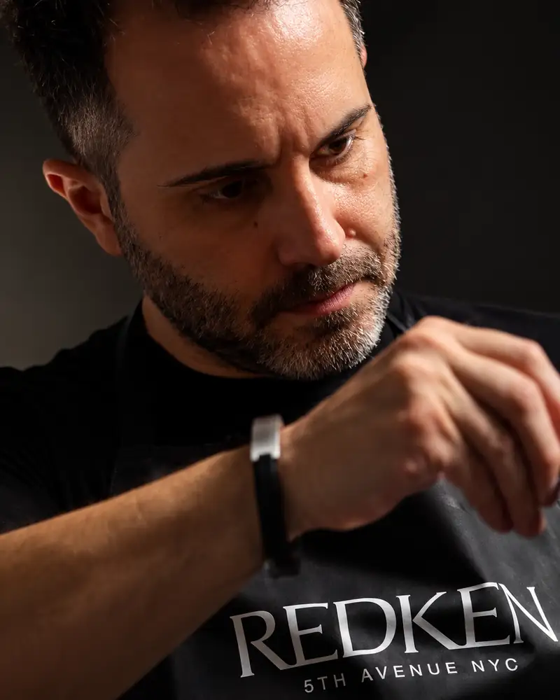 Fernando Gómez, director y colorista de Ruiz & Gómez Hair Concept